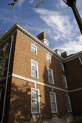 포토 JPG 해외이미지 교육 건축양식 하늘 사람없음 컬러풀 대학교 고립 해외포토 건축 컬러 학교 파일형식 이미지허브