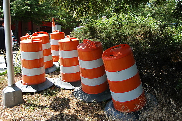 포토 JPG 해외이미지 나무 도로 오렌지 거리 사람없음 흰색 도시 고속도로 모서리 타운 해외포토 식물 길 컬러 과일 교통시설 파일형식 이미지허브