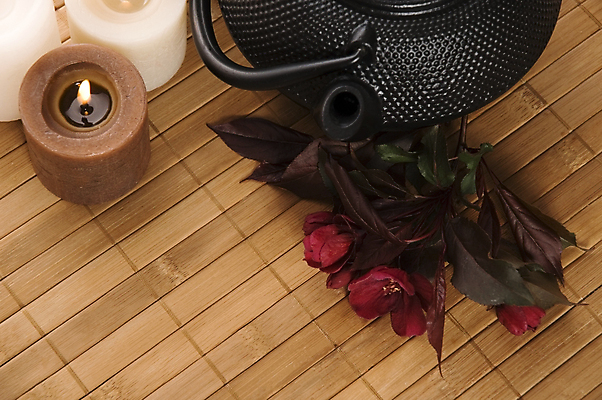 포토 JPG 해외이미지 꽃 잎 초 티타임 사람없음 하이앵글 찻주전자 꽃차 해외포토 식물 뷰포인트 주전자 휴식 차_음료 파일형식 이미지허브