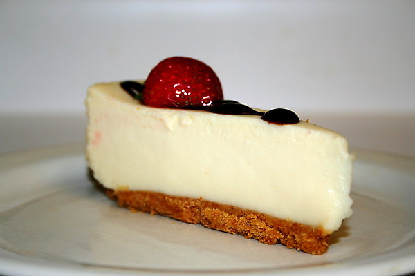 포토 JPG 해외이미지 식물 접시 열매 음식 분홍색 백그라운드 딸기 디저트 치즈 사탕 사람없음 케이크 초콜릿 식사 만족 시럽 고립 페스츄리 맛있는 해외포토 식기 감정 빵 컬러 과일 유제품 파일형식 이미지허브