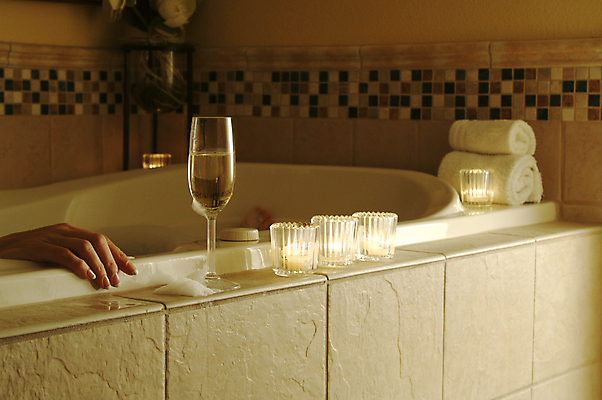 포토 JPG 해외이미지 여자 행복 신체 호텔 리조트 휴가 휴식 스트레스 건강 소녀 사람없음 스파 침묵 거품 욕실 전원 타일 순수 명상 대리석 여관 돌봄 위생관리 해외포토 감정 어린이 컨셉 재료 모션 숙소 관리 사람 소리 전기에너지 파일형식 이미지허브