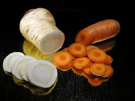 포토 JPG 해외이미지 조각 파슬리 사람없음 빨간색 반사 당근 흰색 자르기 향신료 해외포토 컬러 채소 모션 뿌리채소 향미료 파일형식 이미지허브