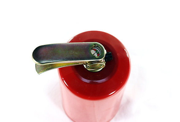 포토 JPG 해외이미지 손잡이 안전 사람없음 빨간색 금속 장비 소화기 연소 고립 실린더 화학물질 해외포토 컬러 재질 화학 안전장비 소방 파일형식 이미지허브