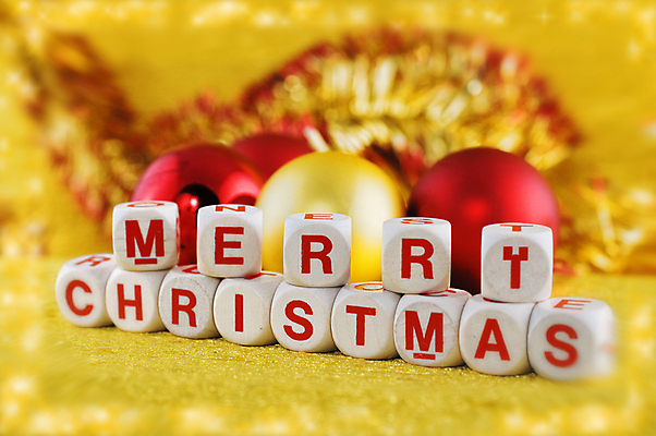 포토 JPG 해외이미지 계절 백그라운드 크리스마스 공 휴가 사람없음 목재 장식 빨간색 빛 노란색 블록 장식볼 축하 메시지 닫기 오브젝트 해외포토 나무 기념일 컬러 컨셉 재료 모션 파일형식 이미지허브