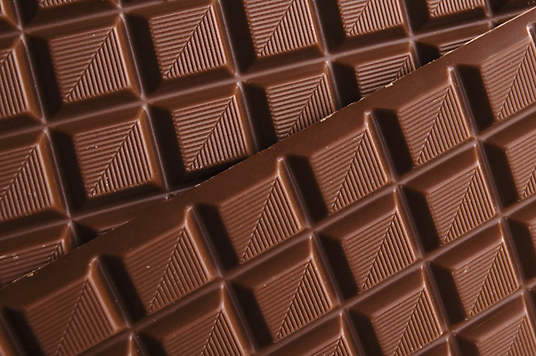 포토 JPG 해외이미지 모양 디자인 음식 조각 백그라운드 재료 추상 디저트 발렌타인데이 건강 선물 사랑 요리 사람없음 갈색 과자 탑 초콜릿 검은색 어둠 블록 낭만 우유 에너지 흰색 바 닫기 달콤 폐기물 매끈함 자르기 먹기 질감 칼로리 코코아 고립 깨짐 맛있는 해외포토 건축물 감정 음료 컬러 컨셉 무늬 모션 데이이벤트 유제품 감각 맛 쓰레기 파일형식 이미지허브