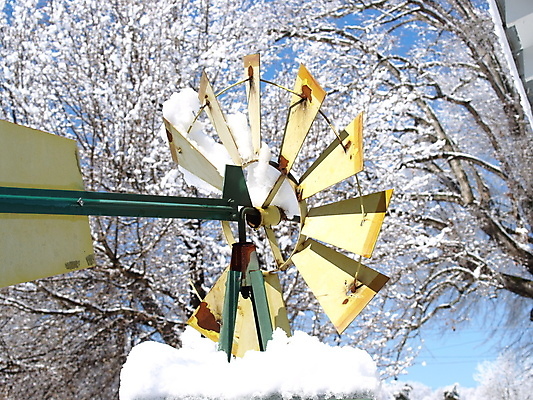 포토 JPG 해외이미지 계절 겨울 자연 하늘 바람 날씨 사람없음 얼음 추위 흰색 시원함 12월 회전 방앗간 해외포토 자연요소 컬러 날짜 생태계 파일형식 이미지허브