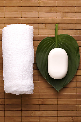 포토 JPG 해외이미지 재료 자연 유리 휴식 건강 사람없음 장식 물 뷰티 스파 화장품 활발 우유 흰색 신선 마사지 액체 그룹 영혼 고급 크림 향기 비누 아로마테라피 샴푸 돌봄 바디케어 샤워실 위생관리 해외포토 자연요소 컬러 컨셉 모션 재질 유제품 관리 위생용품 생태계 냄새 테라피 샤워시설 파일형식 이미지허브