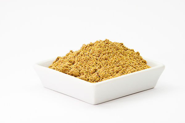 포토 JPG 해외이미지 스튜디오촬영 접시 음식 재료 사람없음 컵 가로 흰색 조미료 고수 가루 흰배경 향료 성분 고립 해외포토 식기 컬러 백그라운드 실내 향신료 향기 냄새 향미료 파일형식 이미지허브