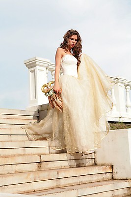 포토 JPG 해외이미지 백인 모델 손 드레스 여자 유럽 얼굴 인형 결혼 자연 한명 미소 사람 성인 장식 빛 태양 뷰티 머리카락 귀여움 화목 수확 흰색 화려 우아함 매끈함 천 피부 만족 복고 섬유 내추럴 스타일 해외포토 자연요소 서양인 1 옷 감정 나라 컬러 컨셉 농업 표정 이벤트 신체부위 머리 직물 감각 생태계 파일형식 이미지허브