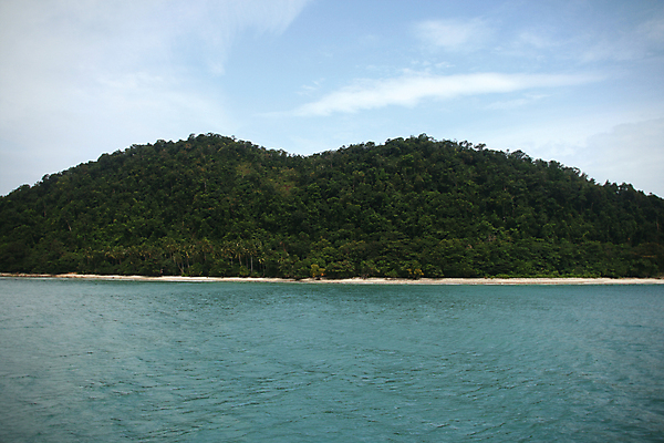 포토 JPG 해외이미지 나무 구름 아시아 모래 파도 바다 섬 여행 백그라운드 태국 자연 하늘 휴가 산 따뜻함 손바닥 사람없음 초록색 물 여름 파란색 태양 맑음 수영 꿈 낭만 흰색 숲 언덕 질감 코코넛 내추럴 이국적 파라다이스 해외포토 자연요소 식물 손 계절 나라 컬러 컨셉 과일 날씨 수상스포츠 생태계 파일형식 이미지허브