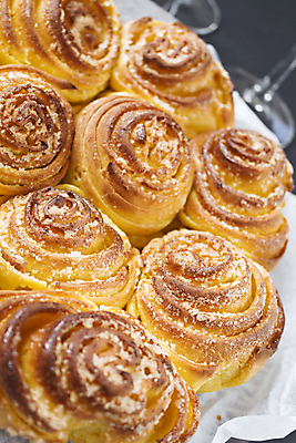 포토 JPG 해외이미지 음식 백그라운드 오렌지 휴가 디저트 사탕 사람없음 장식 노란색 파티 쿠키 케이크 주방 얼음 식사 빵집 껍질 축하 화려 그룹 우아함 달콤 아침식사 유혹 설탕 굽기 크림 상쾌 타르트 페스츄리 해로움 맛있는 해외포토 자연요소 감정 빵 컬러 컨셉 과일 이벤트 상점 맛 구이 파이_빵 파일형식 이미지허브