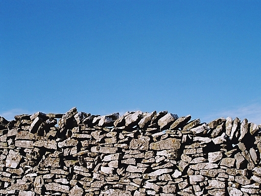 포토 JPG 해외이미지 전통 영어 선 벽 백그라운드 패턴 벽지 표시 추상 잉글랜드 건조 기술 사람없음 야외 가로 울타리 농장 농경지 힘 회색 바위 경계선 시골 닫기 묘사 내추럴 옛날 해외포토 문자 컬러 무늬 농업 모션 영국 담장 돌_바위 경계 파일형식 이미지허브