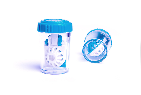 포토 JPG 해외이미지 건강 사람없음 청결 떨어짐 위생 씻기 빨래 일회용 컨테이너 플라스틱 세제 시력 비전 부드러움 처방 닦기 해결 청소부 유지 삭제 돌봄 소독 위생관리 광학 검안사 해외포토 직업 산업 컨셉 가사 의학 모션 재질 관리 감각 파일형식 안경사 이미지허브