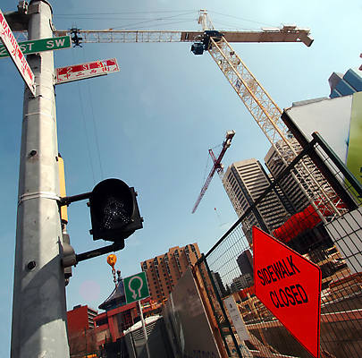포토 JPG 해외이미지 가이드 하늘 성공 노동자 새로움 경고 사람없음 기계 정보 가리킴 도시 표지판 메시지 모서리 선택 지시 방향 교차로 사인 회전 도로표지판 쇼 리프트 봉 공지사항 무거움 루트 방법 충고 해외포토 직업 도로 길 컨셉 모션 알림판 손짓 무게 파일형식 이미지허브
