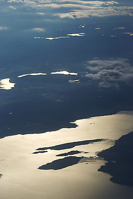 포토 JPG 해외이미지 바다 섬 백그라운드 안테나 사람없음 물 일몰 황금 해외포토 자연요소 통신 노을 파일형식 이미지허브