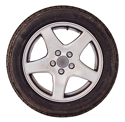 포토 JPG 해외이미지 자동차 사람없음 빛 금속 바퀴 원형 은색 타이어 볼트 고무 고립 철강 해외포토 도형 육상교통 컬러 재질 공구 파일형식 이미지허브