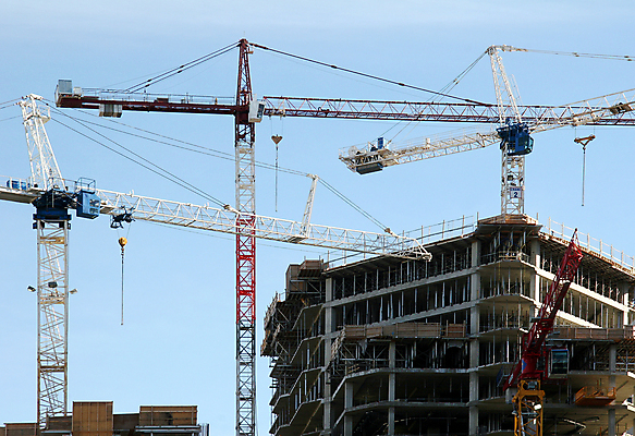 포토 JPG 해외이미지 산업 비즈니스 창문 하늘 노동자 새로움 아파트 주택 프레임 기술 들기 사람없음 건물 고층빌딩 기계 블록 장비 도시 업무 큼 아래 기중기 사인 시멘트 리프트 무거움 공학 발판 진행 개발 로딩 리프팅 설치 진짜 콘크리트 프로젝트 해외포토 직업 건축물 교육 컨셉 모션 빌딩 작업 중장비 무게 크기 방향 위치 파일형식 이미지허브