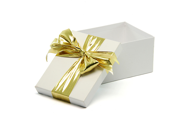 포토 JPG 해외이미지 기념일 리본 종이 클리핑패스 백그라운드 크리스마스 포장 휴가 발렌타인데이 선물 사랑 이벤트 사람없음 장식 상자 파티 놀람 기쁨 덮개 흰색 오픈 생일 화려 황금 고급 컨테이너 오브젝트 활 심플 패키지 판지 고립 해외포토 감정 산업 컬러 컨셉 데이이벤트 표정 뚜껑 파일형식 이미지허브