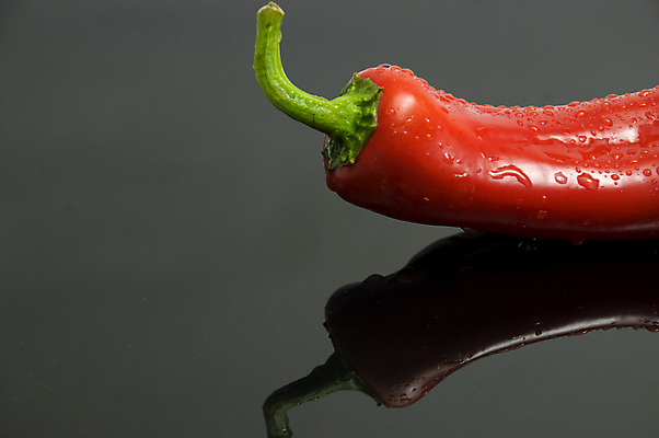 포토 JPG 해외이미지 음식 백그라운드 채소 재료 고추 불 추상 파프리카 따뜻함 건강 요리 사람없음 빨간색 초록색 빛 우주 주방 검은색 에너지 신선 뜨거움 양념 맛 먹기 향신료 묘사 오브젝트 유기농 질감 매움 날카로움 후추 연소 고립 살사댄스 숙성 채식주의자 화상 해외포토 자연요소 웰빙 컬러 컨셉 무늬 모션 춤 상처 채식 향미료 파일형식 이미지허브