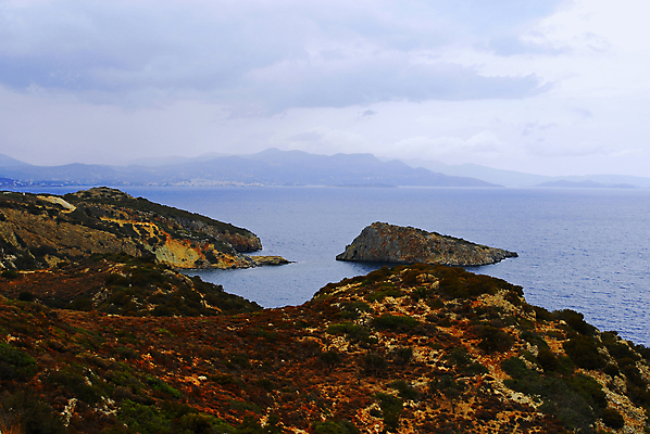 포토 JPG 해외이미지 바다 섬 하늘 휴가 휴식 산 파노라마 이끼 경사 사람없음 물 파란색 언덕 산등성이 암초 깊이 수평선 해외포토 자연요소 컬러 컨셉 촬영기법 파일형식 이미지허브