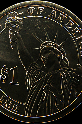 포토 JPG 해외이미지 1 백그라운드 돈 성공 사람없음 금융 조각상 달러 금속 동전 미국 저축 자유 재산 황금 닫기 묘사 싱글 투자 가치 애국심 고립 전국 해외포토 컨셉 북아메리카 비즈니스 모션 재질 경제 조형물 파일형식 이미지허브