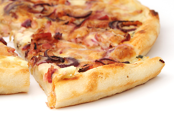 포토 JPG 해외이미지 전통 문화 음식 토마토 양파 치즈 피자 사람없음 식사 저녁식사 이탈리아 신선 뜨거움 원형 소시지 맛 굽기 향신료 반죽 칼로리 점심식사 모짜렐라치즈 맛있는 해외포토 도형 유럽 컨셉 채소 유제품 패스트푸드 서양음식 가공식품 구이 향미료 파일형식 이미지허브