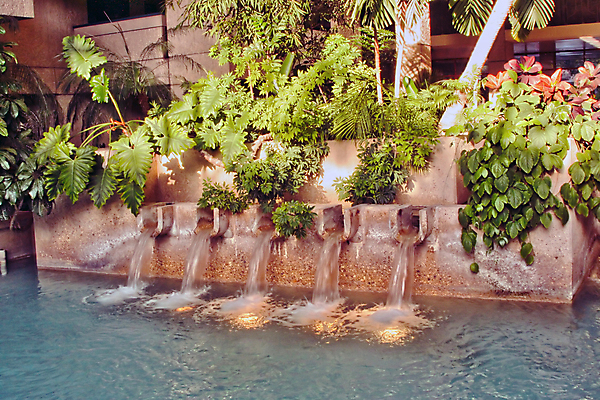 포토 JPG 해외이미지 모양 식물 디자인 이동 모션 미술 사람없음 야외 물 컬러풀 여행객 스파 침묵 펼침 폭포 젖음 흐름 도시 오픈 개울 우아함 떨어짐 분수 분무기 빛망울 강렬 잔물결 해외포토 자연요소 물결 컬러 컨셉 자연 문화예술 사람 빛 강 소리 파일형식 이미지허브