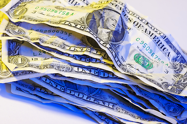 포토 JPG 해외이미지 지폐 돈 실내 사람없음 금융 경제 쌓기 달러 흰배경 외화 1달러 구김 많음 해외포토 백그라운드 컨셉 모션 내부 흰색 재산 파일형식 이미지허브