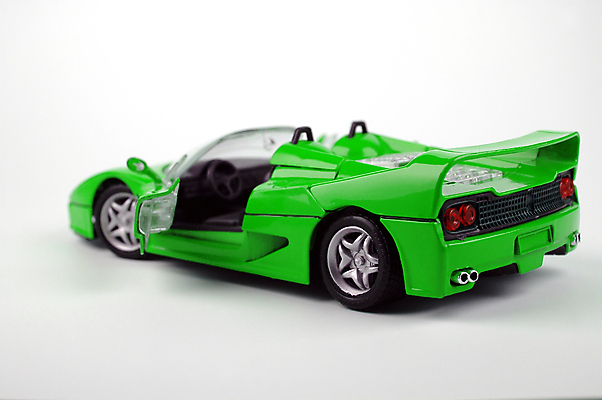 포토 JPG 해외이미지 모델 어린이 스포츠 자동차 놀이 노르웨이 선물 사람없음 초록색 장난감 운동 금속 운전 흰색 오픈 바퀴 시장 클래식 오브젝트 오픈카 속도 쉬는시간 보험 고립 임대 자동 해외포토 유럽 육상교통 컬러 컨셉 모션 승용차 재질 휴식 건강 사람 경제 파일형식 이미지허브