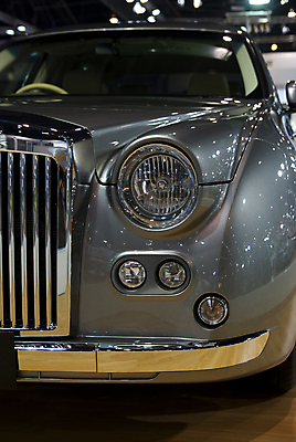 포토 JPG 해외이미지 50대 자동차 영국 사람없음 금속 일본 고급 그릴 60대 복고 라디에이터 리무진 해외포토 노년 유럽 아시아 육상교통 중년 컨셉 재질 주방용품 파일형식 이미지허브