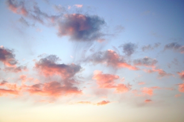 포토 JPG 해외이미지 구름 실루엣 분홍색 하늘색 백그라운드 자연 벽지 하늘 풍경 사람없음 야외 파란색 빛 일출 일몰 덮개 흰색 저녁 만족 질감 상승 부드러움 천국 해외포토 자연요소 감정 컬러 컨셉 촬영기법 노을 뚜껑 감각 야간 생태계 파일형식 이미지허브