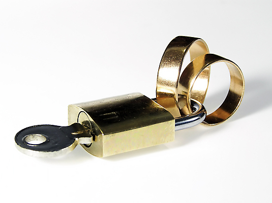 포토 JPG 해외이미지 결혼 프로포즈 실내 사랑 사람없음 결혼반지 해외포토 감정 이벤트 내부 반지 파일형식 이미지허브