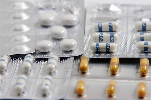 포토 JPG 해외이미지 건강 병원 사람없음 치료 알약 약 고통 간호사 의사 질병 약국 두통 처방 비타민 제비 보험 조제 마약 해외포토 감정 의학 조류 의료진 만들기 영양소 파일형식 이미지허브