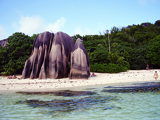 포토 JPG 해외이미지 주간 구름 섬 여행 아프리카 자연 하늘 휴가 풍경 사람없음 야외 물 바위 숲 암초 세이셸 지질학 화강암 해외포토 자연요소 교육 나라 암석 돌_바위 생태계 파일형식 이미지허브