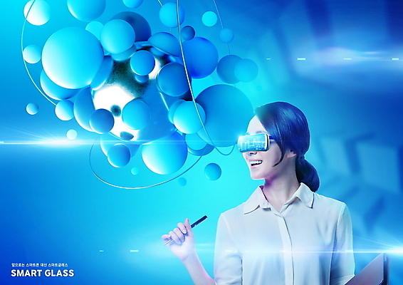 PSD 편집이미지 응시 여자 정보기술 한명 들기 상반신 성인 30대 파란색 빛 펜 한국인 원형 입체도형 웨어러블 스마트안경 성인여자한명만 4차산업 이미지편집 도형 1 시선 산업 안경 컬러 모션 기술 사람 동양인 장년 필기구 입체 여자한명만 성인여자만 파일형식