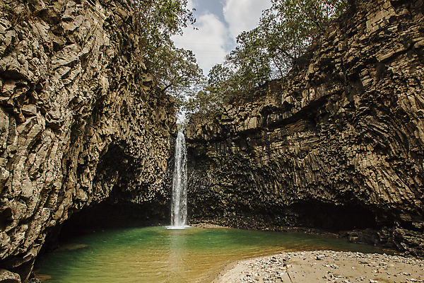 포토 JPG 주간 구름 자연 사람없음 야외 경기도 주상절리 연천 재인폭포 국내포토 자연요소 한국 폭포 생태계 파일형식