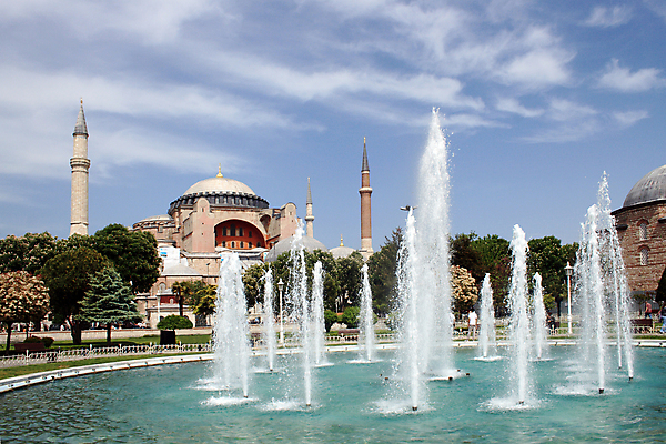 포토 JPG 해외이미지 아시아 이스탄불 사람없음 교회 역사 재산 이슬람교 심볼 분수 모스크 칠면조 비잔틴 해외포토 나라 종교 종교건축 조류 건물 금융 제국 파일형식 튀르키예 이미지허브