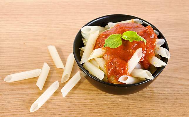 포토 JPG 해외이미지 접시 음식 백그라운드 다이어트 토마토 치즈 파스타 파슬리 건강 육류 요리 사람없음 옆모습 빨간색 초록색 식사 저녁식사 치킨 이탈리아 흰색 면 고명 사발 플루트 지중해 먹기 허브 올리브 머리위 후추 바질 점심식사 고립 마카로니 입가심 채식주의자 펜네 맛있는 해외포토 식물 식기 열매 유럽 바다 뷰포인트 컬러 채소 식재료 모션 유제품 서양음식 관악기 사기그릇 향신료 채식 닭고기요리 파스타면 파일형식 이미지허브