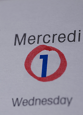 포토 JPG 해외이미지 디자인 교육 종이 백그라운드 비즈니스 학교 미술 사람없음 파란색 사무실 다이어리 쪽지 공책 달력 흰색 시간 업무 원형 일주일 그리기 날짜 계획 12월 9월 연도 오브젝트 그림 날카로움 주말 페이지 월 고립 수요일 해외포토 도형 컬러 컨셉 모션 문화예술 문구용품 사무용품 작업 요일 파일형식 이미지허브