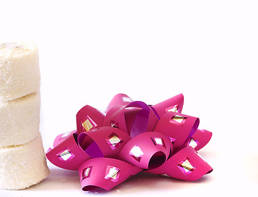 포토 JPG 해외이미지 전통 문화 음식 분홍색 오렌지 디저트 이스탄불 사탕 요리 동양인 사람없음 빨간색 노란색 꼬리표 과자 상점 기쁨 견과류 시장 중앙 달콤 맛 아침식사 가루 설탕 레몬 큐브 향신료 무역 질감 칼로리 모음 동쪽 칠면조 라마단 이국적 잇몸 피스타치오 맛있는 튀르키예 해외포토 감정 산업 아시아 컬러 컨셉 신체 과일 조류 인종 라벨 식사 방향 향미료 파일형식 이미지허브