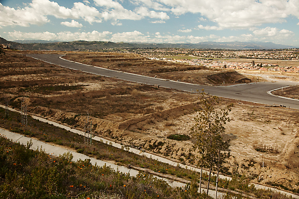 포토 JPG 해외이미지 산업 모래 부동산 주택 사람없음 금융 경제 환경 잡기 잡초 재산 땅 버리기 폐허 시설 먼지 제비 파산 그만 위기 진짜 해외포토 식물 모션 조류 건물 파일형식 이미지허브