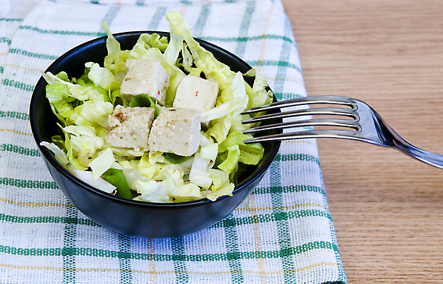 포토 JPG 해외이미지 라이프스타일 접시 음식 백그라운드 잎 다이어트 채소 양파 치즈 건강 사람없음 가로 초록색 노란색 식당 정원 검은색 식사 저녁식사 샐러드 흰색 신선 사발 상추 먹기 메뉴 유기농 올리브 두부 설정 내추럴 점심식사 채식주의자 맛있는 해외포토 식물 식기 웰빙 열매 컬러 모션 유제품 생활 상점 사기그릇 채식 파일형식 이미지허브