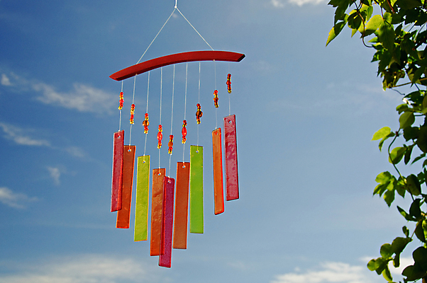 포토 JPG 해외이미지 식물 음악 잎 오렌지 유리 하늘 바람 휴식 미술 사람없음 야외 장식 빨간색 초록색 파란색 태양 노란색 정원 맑음 기구 강렬 핸드메이드 해외포토 자연요소 컬러 컨셉 과일 재질 날씨 문화예술 파일형식 이미지허브