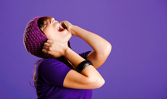 포토 JPG 해외이미지 백인 모델 응시 여자 얼굴 포즈 한명 사람 20대 성인 컬러풀 뷰티 유행 귀여움 보라색 외침 분노 표현 신선 잡기 당기기 제비꽃 내추럴 캡모자 스타일 해외포토 서양인 모자_잡화 1 시선 꽃 감정 컬러 컨셉 모션 청년 신체부위 소리 파일형식 이미지허브