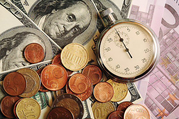 포토 JPG 해외이미지 시계 컨셉 돈 비즈니스 성공 사람없음 금융 달러 동전 시간 계좌 초시계 해외포토 경제 재산 파일형식 이미지허브