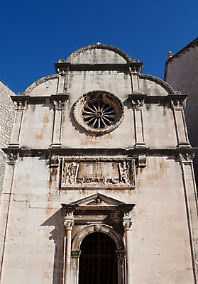 포토 JPG 해외이미지 전통 기독교 종교 십자가 건축양식 하늘 사람없음 건물 성당 교회 탑 바위 중세 역사 신성 첨탑 두브로브니크 숭배 신앙심 옛날 해외포토 건축물 건축 종교건축 돌_바위 크로아티아 파일형식 이미지허브