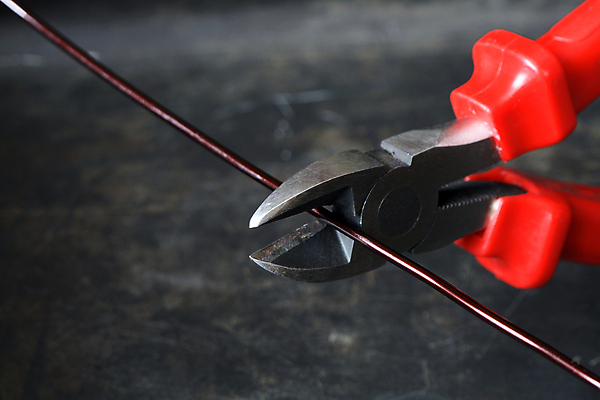 포토 JPG 해외이미지 산업 백그라운드 컨셉 사람없음 한개 금속 장비 잡기 위험 탈출 철사 작업도구 압력 철강 해외포토 1 모션 재질 도구 파일형식 이미지허브