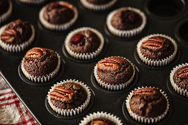 포토 JPG 디저트 사람없음 초콜릿 호두 미니머핀 국내포토 음식 견과류 머핀 파일형식