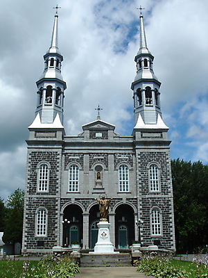 포토 JPG 해외이미지 기독교 종교 조각 십자가 캐나다 건축양식 하늘 날씨 조명 미술 사람없음 성당 교회 믿음 탑 성경 미국 회색 천주교 종 흰색 기도 예수 영혼 은색 천국 종탑 천연기념물 세례 신앙심 예언자 해외포토 건축물 건축 감정 컬러 북아메리카 종교용품 종교건축 문화예술 건물 신_종교 파일형식 이미지허브