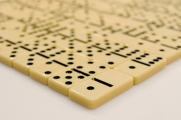 포토 JPG 해외이미지 사람없음 아웃포커스 도미노 베이지색 해외포토 컬러 촬영기법 파일형식 이미지허브